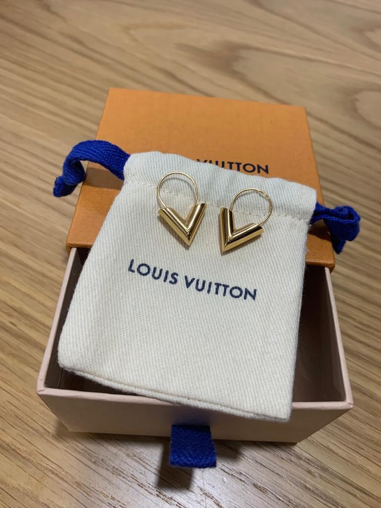 Louis Vuitton Essential V Hoop Earrings ○ Labellov ○ Buy and
