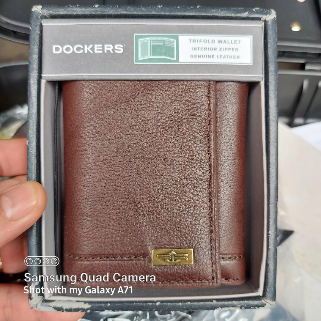 dockers trifold wallet with zipper