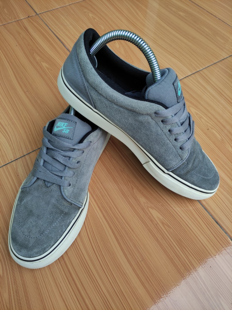 Nike SB made in Indonesia, Fesyen Pria, Sepatu , Sneakers di Carousell