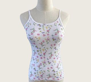 (Category: ) located in . Submitted by trendymads (Listing ID 1106755409, Image 1). Description: .
