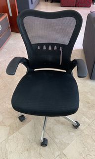 (Category: ) located in . Submitted by nikitata (Listing ID 1106647843, Image 1). Description: .