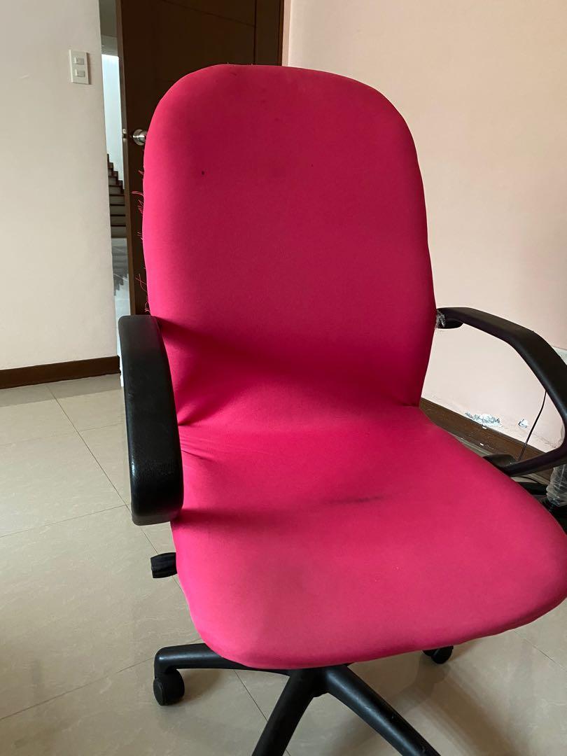 Pink Office Chair, Furniture & Home Living, Furniture, Chairs on Carousell