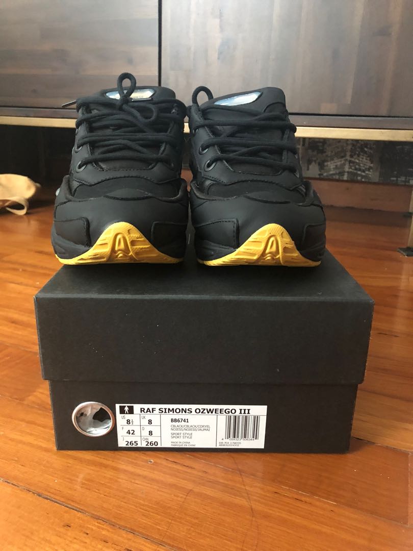 Raf Simons Adidas Ozweego US8.5, Men's Fashion, Footwear, Sneakers on  Carousell