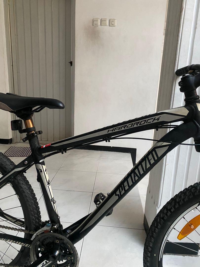 Specialized Hardrock Bike, Olah Raga, Sepeda di Carousell