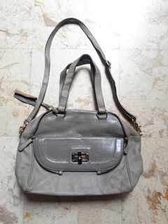 (Kategori: ) berada di . Dikirim oleh igiss (ID iklan 1106746550, Gambar 1). Deskripsi: .