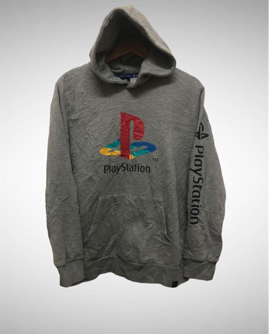 Playstation hoodie pull and bear sales