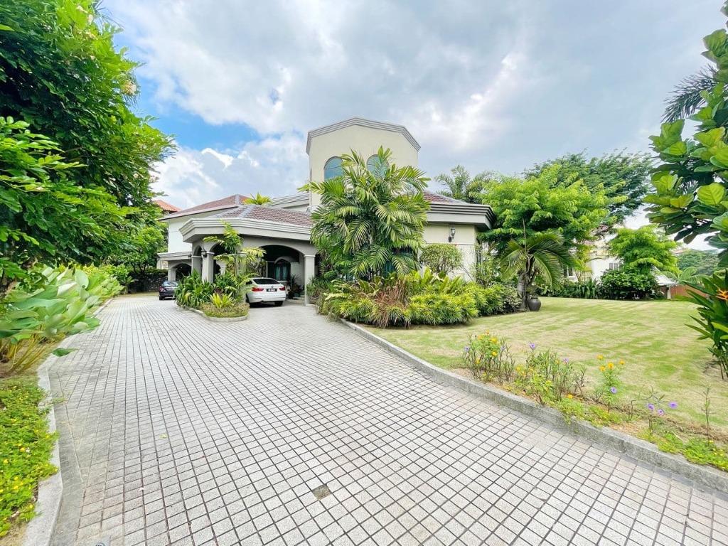 Wts Kgsaas Bungalow Seksyen 13 Shah Alam Property For Sale On Carousell