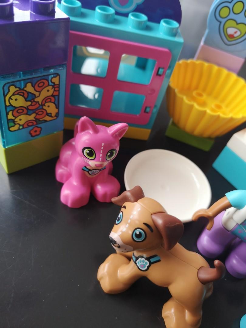 10828 Duplo Doc McStuffins Pet Vet Care