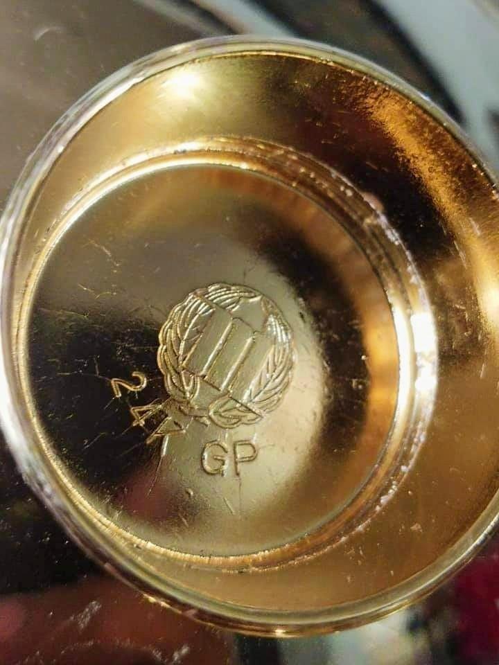 24k Gold Plated Sakazuki Sake Cup (Category: Other Kitchenware & Tableware) located in Quezon City. Submitted by shojikimerchant316 (Listing ID 1106962452, Image 2). Description: 24k GP Sakazuki Sake Cup 📌22 pcs 📌 Check pictures for details and measurements Shipping Fee not Included Payment First Before Shipping.