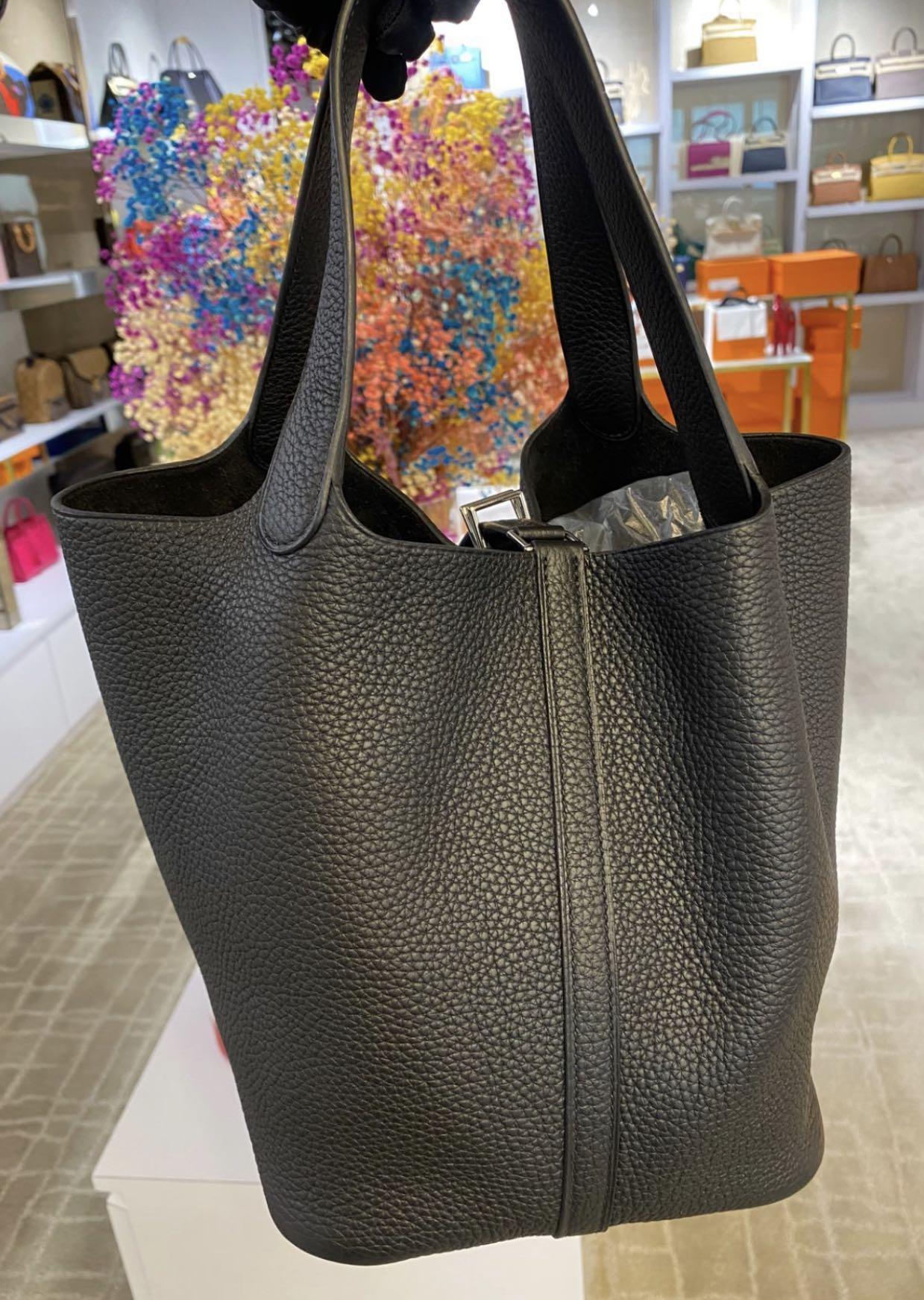 AUTHENTIC HERMES PICOTIN 22 BLACK PHW Women s Fashion Bags
