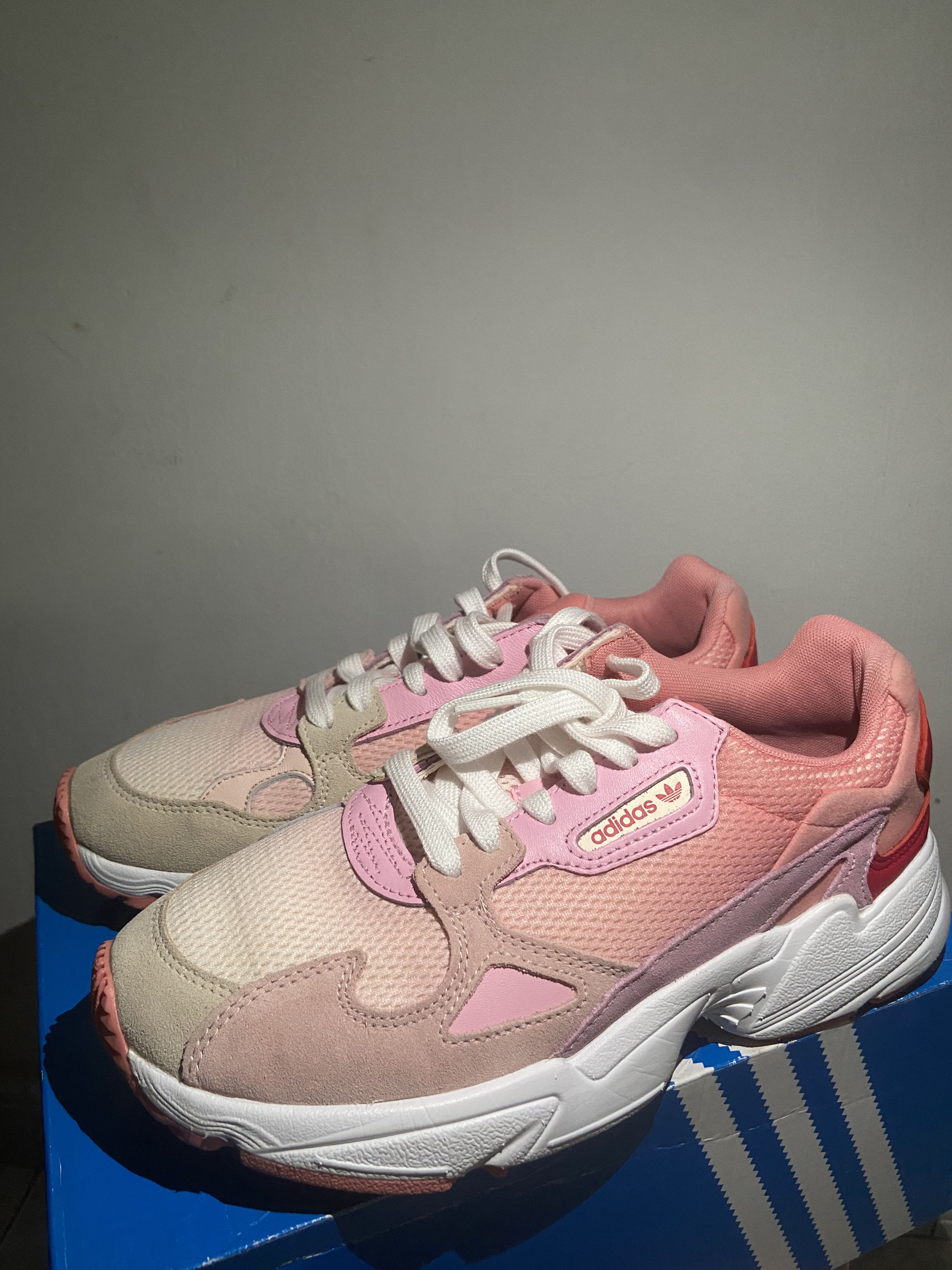 Adidas falcon lima shop