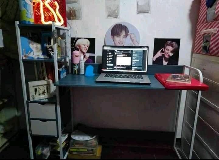 AffordShopz BIG Computer Table with drawers SALE (Category: Tables & Sets) located in Manila. Submitted by affordshopz (Listing ID 1106972120, Image 2). Description: Yes! 1500 only SALE NOW here in ✨AffordShopz ✨ ☺️ size: 120*40*72cm ✨Wooden and Metal Base ✨Quality ✨Blue Only -1500 ✨Actual Picture Posted •other colors ; white, dark brown , white is 1650 sale na po ang blue :) 𝕄𝕠𝕣𝕖 𝕒𝕗𝕗𝕠𝕣𝕕𝕒𝕓𝕝𝕖 𝕒𝕟𝕕 𝕢𝕦𝕒𝕝𝕚𝕥𝕪 𝕚𝕥𝕖𝕞𝕤? 𝑽𝒊𝒔�