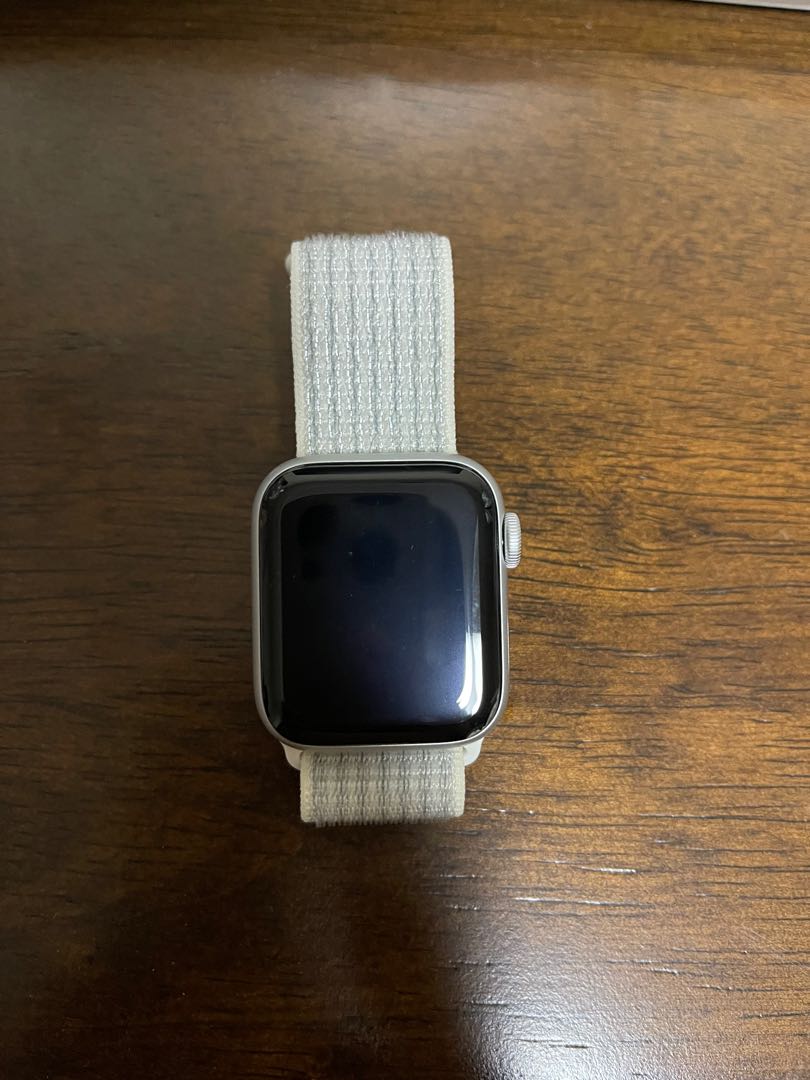 Apple Watch Nike Series 6 GPS + Cellular (Silver Aluminium), Mobile Phones  \u0026 Gadgets, Wearables \u0026 Smart Watches on Carousell