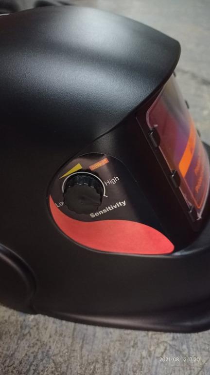 Auto Darkening Welding Mask (Category: Construction Tools & Equipment) located in Manila. Submitted by 09970844038rean.hayai (Listing ID 1097811359, Image 1). Description: " SHOWA " AUTO DARKENING WELDING MASK S777A 3,825.00 Star & Stripe design Variable shade: #9 - 13 Adjustable sensitivity Power: Solar cell S998F 2,000.00 Plain black Variable shade: #9 - 13 Power: Solar cell Welcome to 𝐓𝐚𝐤𝐞𝐳𝐨 𝐈𝐧𝐝𝐮𝐬𝐭𝐫𝐢𝐚𝐥 𝐒𝐮𝐩𝐩𝐥𝐲 (𝐁𝐈𝐑 𝐀𝐂