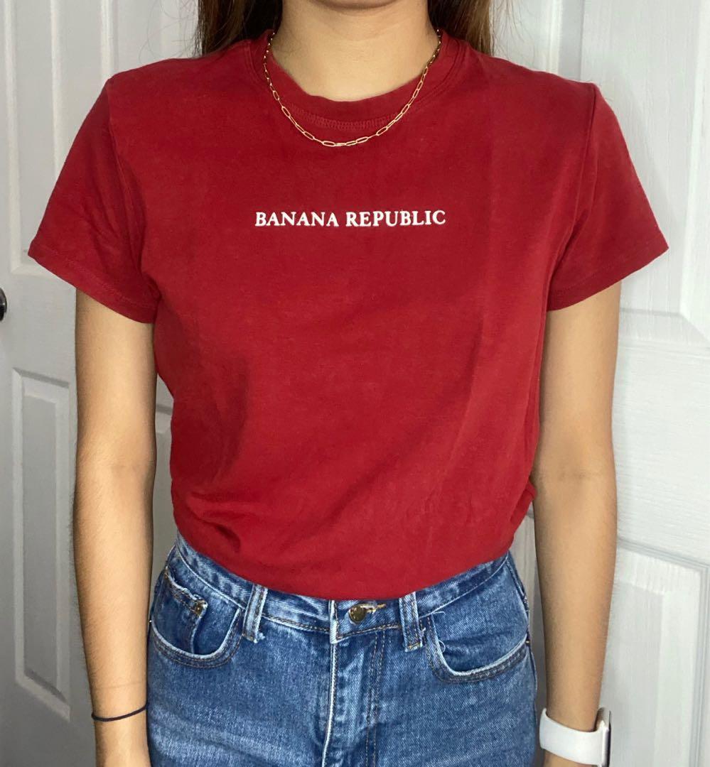 banana republic red shirt