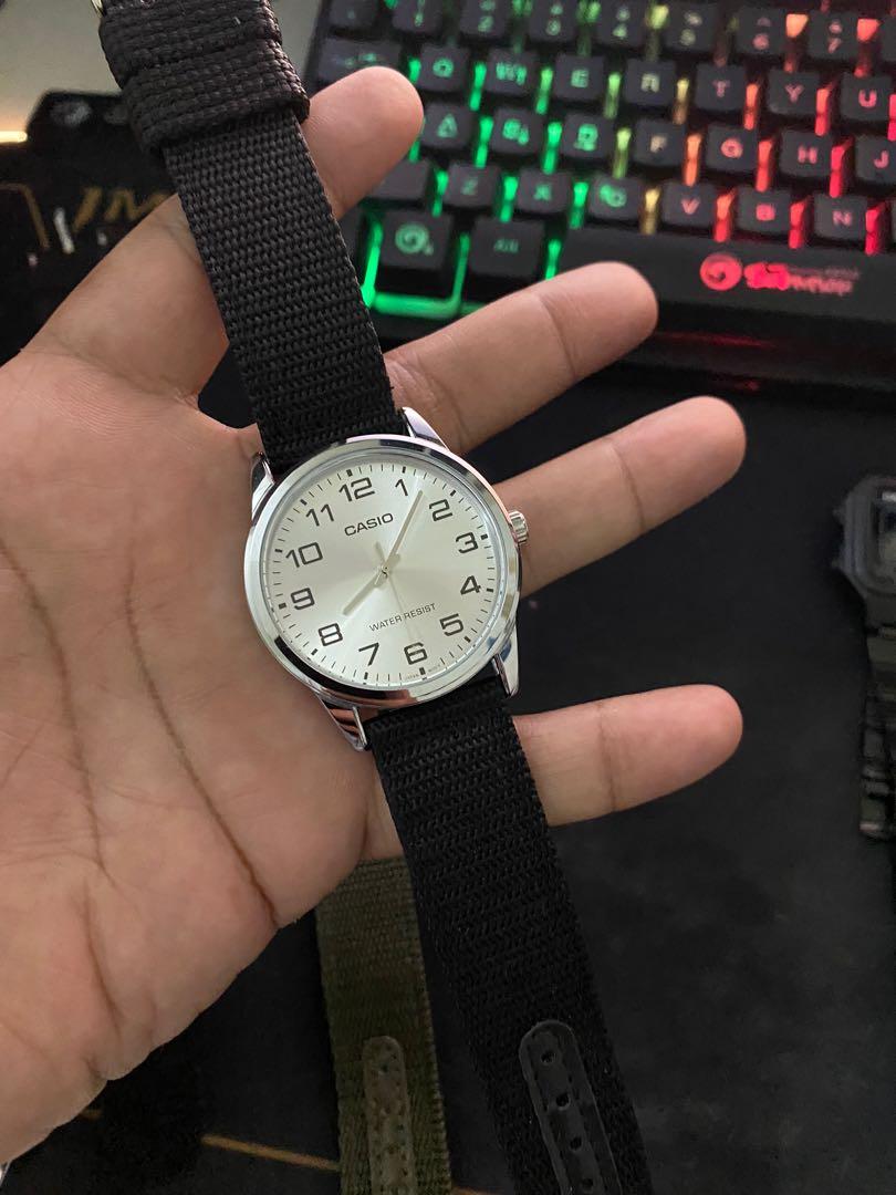 Casio Mtp v006 original Men s Fashion Watches Accessories