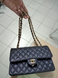 (Category: ) located in . Submitted by mitchai25 (Listing ID 1106888002, Image 1). Description: .
