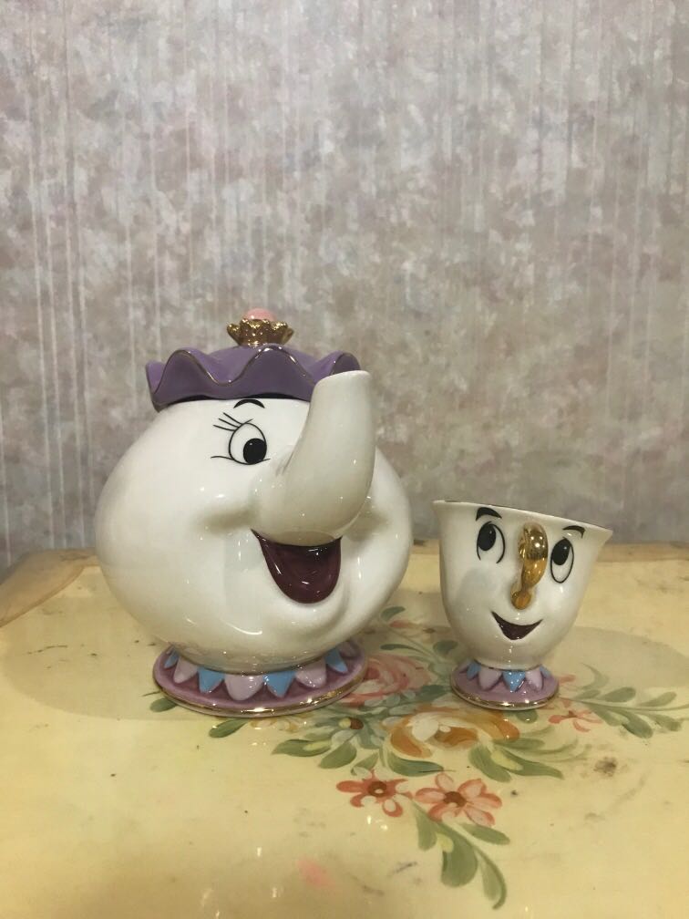 Disney Beauty And The Beast Belle Mrs. Potts and Chip Teaset, Furniture