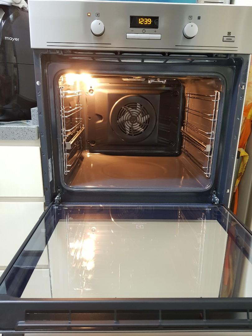 Electrolux hotsell plussteam oven