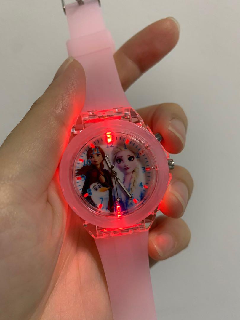 Pink colour ki discount watch