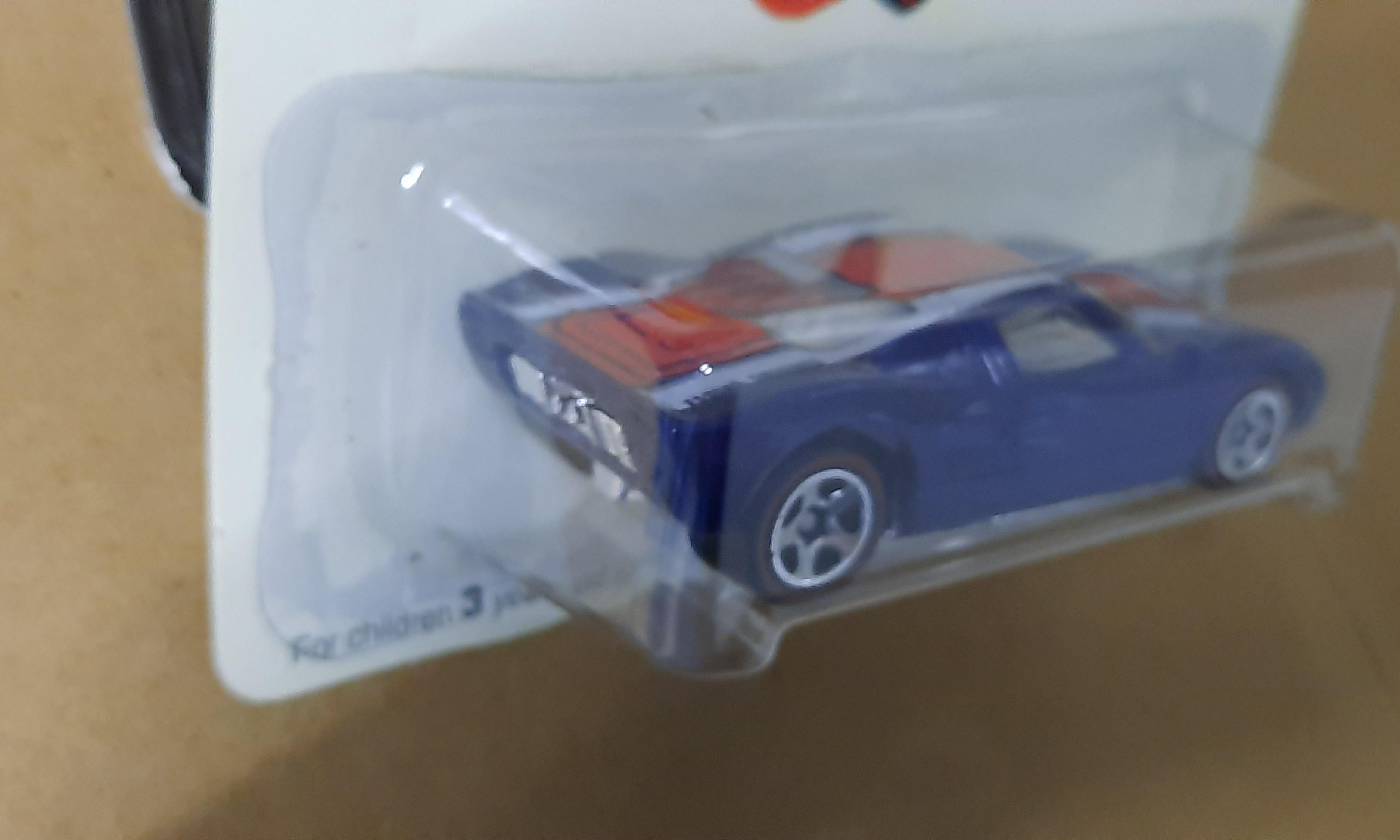 Hot Wheels Flying Customs Blue Ford GT40 w/redlines New On Card