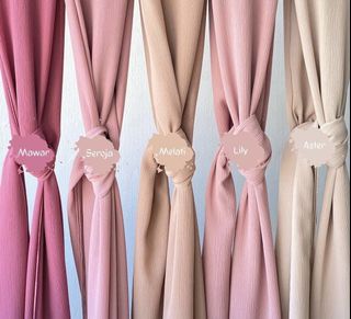 (Category: ) located in . Submitted by ijuswannahijab (Listing ID 1106885465, Image 1). Description: .