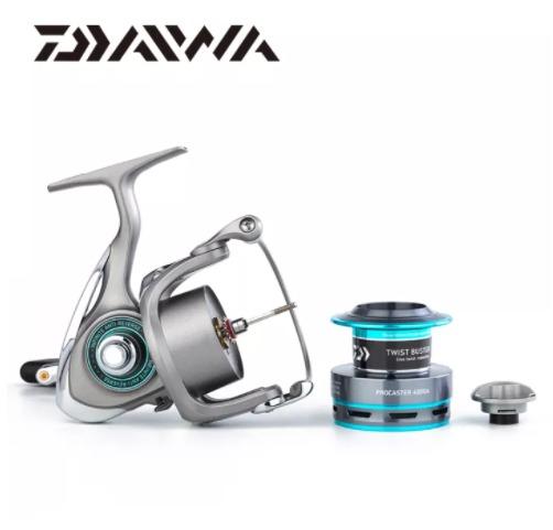 Japan DAIWA PROCASTER A Spinning fishing reel 2000/2500/3000 7BB saltwater  +Spare metal spool, Sports Equipment, Fishing on Carousell