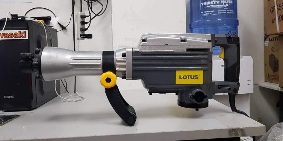 Lotus 1600W Demolition Hammer 15KG 30MM Hex LTSH15X Commercial