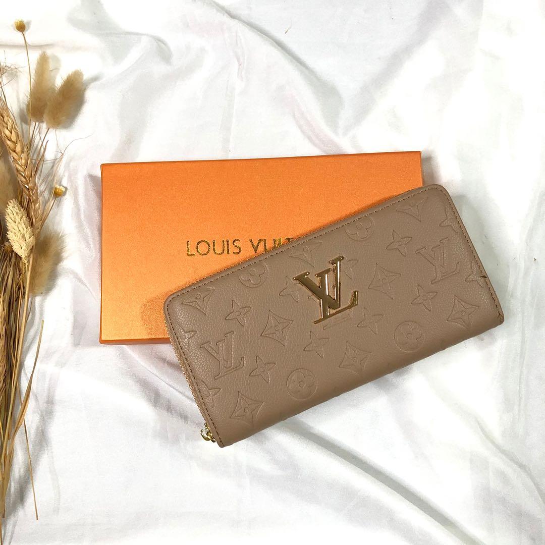 Louis Vuitton, Women's Fashion, Bags & Wallets, Purses & Pouches on  Carousell