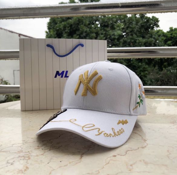 MLB BASEBALL WHITE GOLD, Fesyen Pria 