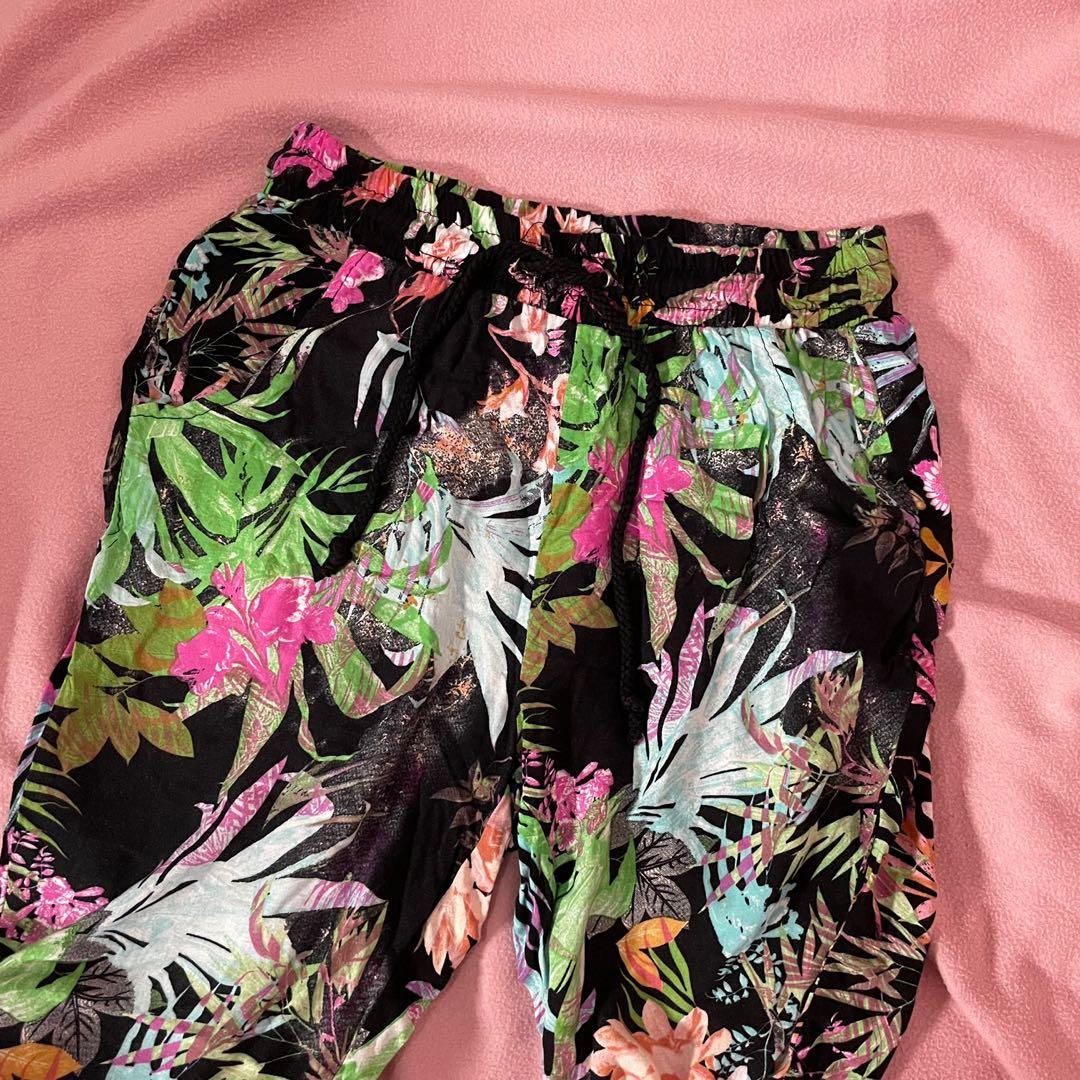 New Look Tropical Jogger Pants, Women's 