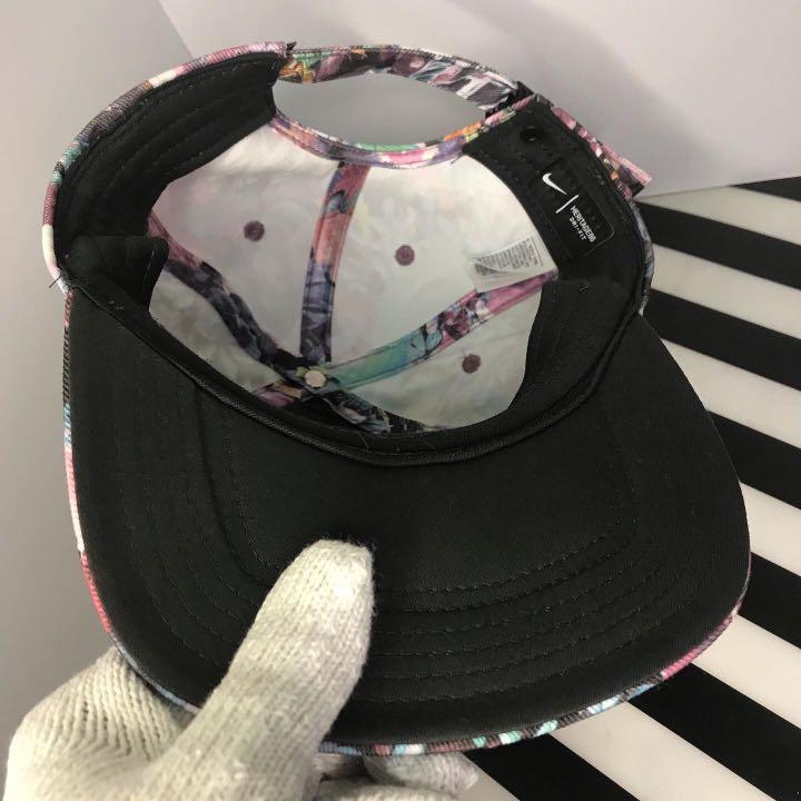 NIKE GOLF FLORAL Men s Fashion Watches Accessories Cap Hats