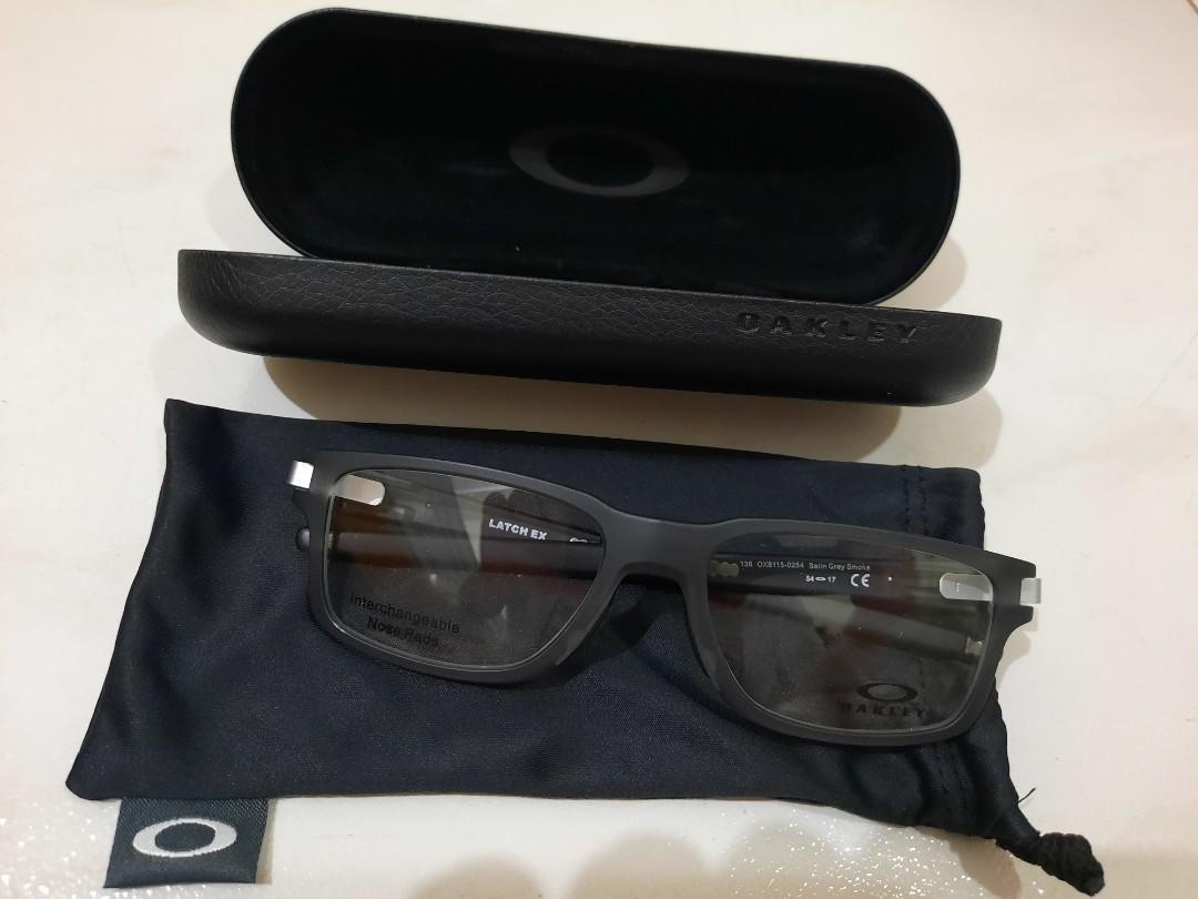 Oakley 8115 cheap