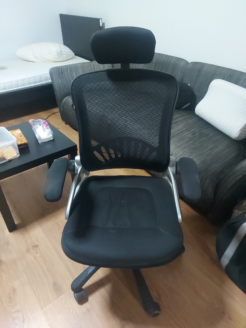 Office Chair Jiji, Furniture & Home Living, Furniture, Chairs on Carousell