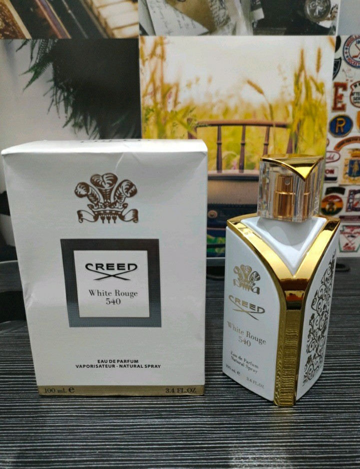 Creed white rouge 540 top