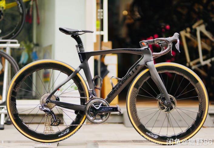 Pinarello Dogma F12 Disk Frameset BOB size 530 with Most talon ultra integrated bar Condition like new