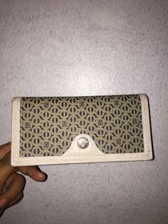 (Category: ) located in . Submitted by meee4c (Listing ID 1106989218, Image 1). Description: .