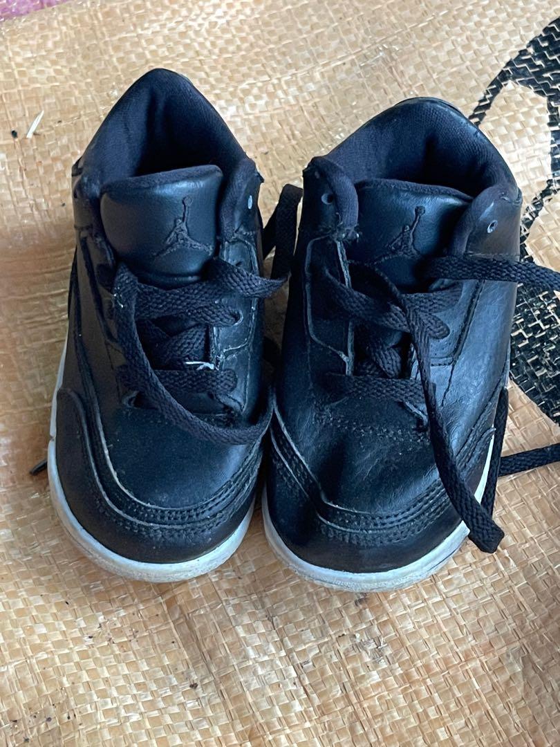 Preloved Baby Jordan Shoes (Category: Babies & Kids Fashion) located in Talisay. Submitted by nonaraz (Listing ID 1107008954, Image 1). Description: .