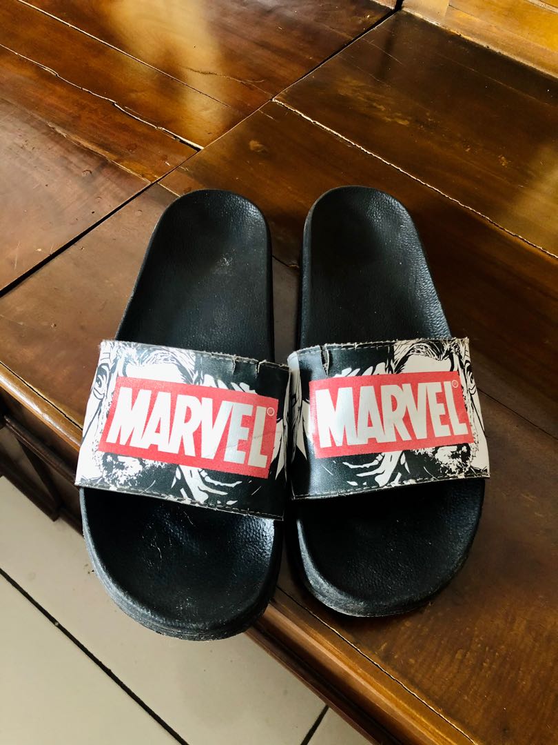 Sandal sales miniso marvel