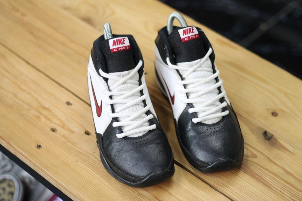 Size 4.5 UK 37.5 NIKE Av Pro 3 Shoes