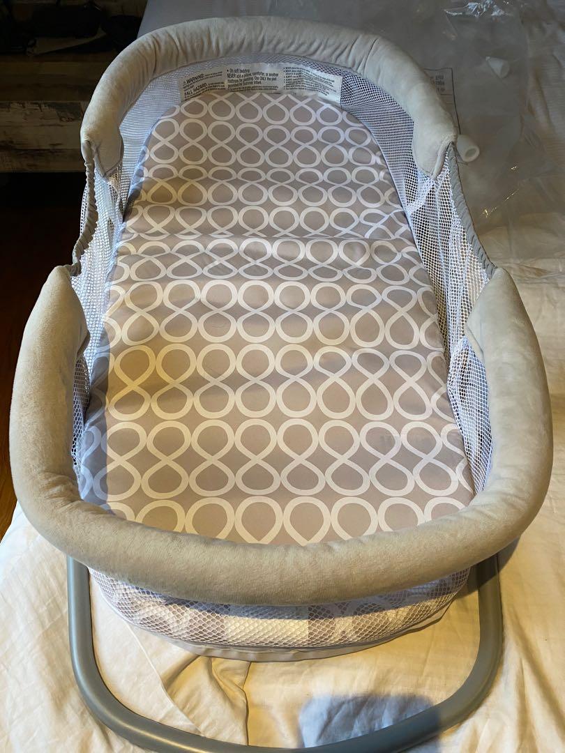 SwaddleMe By Your Side Sleeper Deluxe Babies Kids Baby Nursery Kids Furniture Cots Cribs on Carousell
