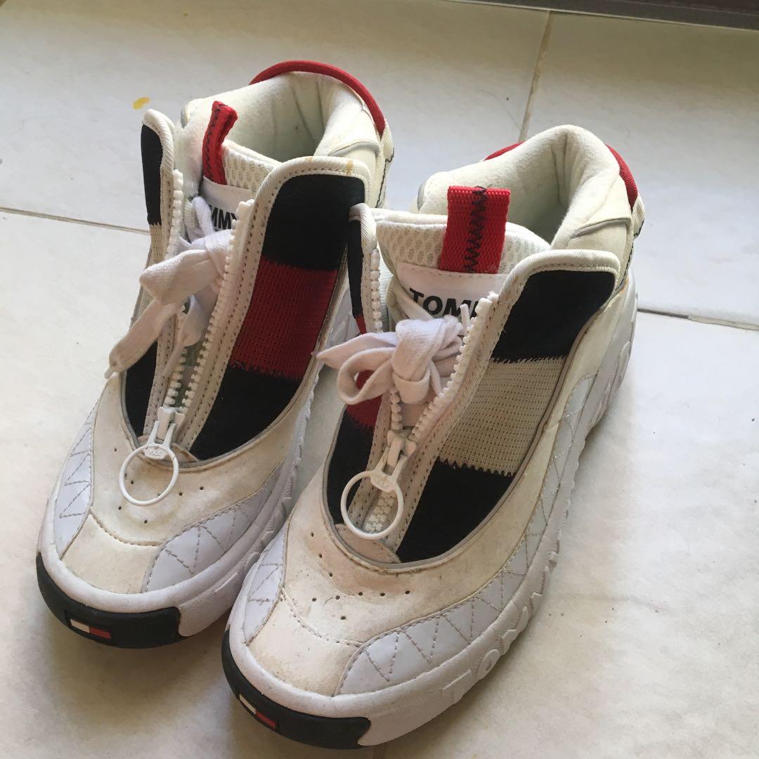 Tommy hilfiger retro icon sales sneaker