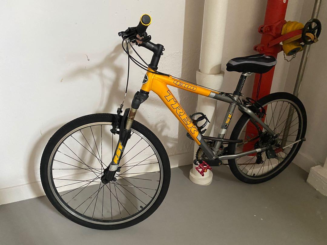 Trek 4300 mountain bike yellow hotsell