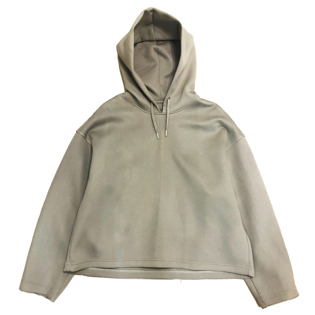 uniqlo cropped hoodie