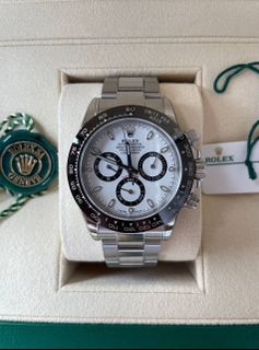 (Category: ) located in . Submitted by timepiececandy (Listing ID 1106922077, Image 1). Description: .