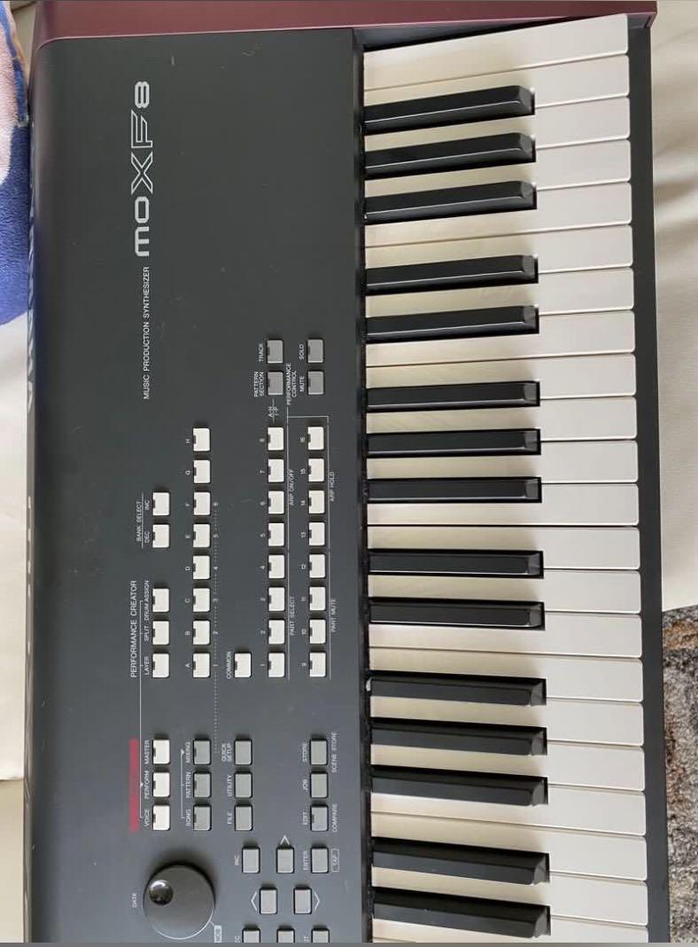 Yamaha MOXF8 88Key Weighted Synthesizer Workstation Keyboard, Hobbies