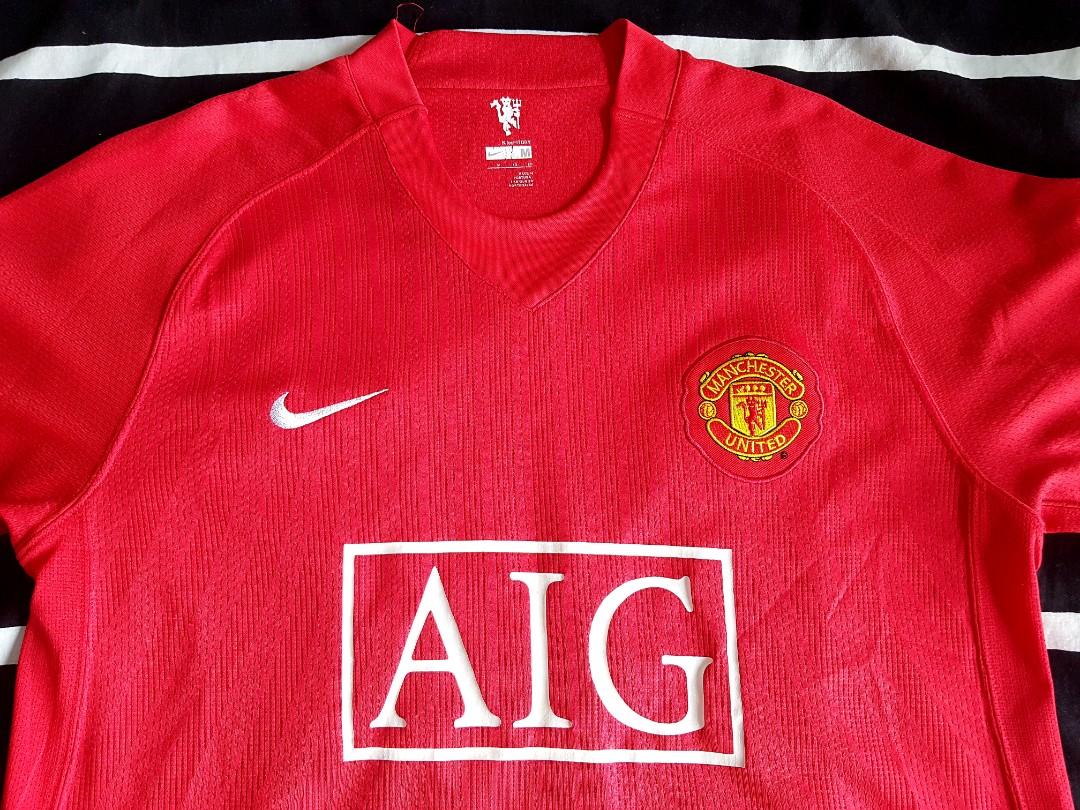 Manchester united shirt shop 2007