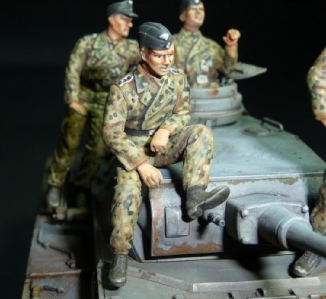 1/35 Dragon #6028 Tiger Aces 