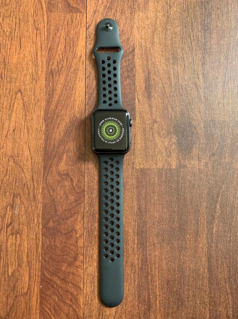 Ketahui Perbedaan Apple Watch Seri 5 Dengan Generasi Sebelumnya - JD News