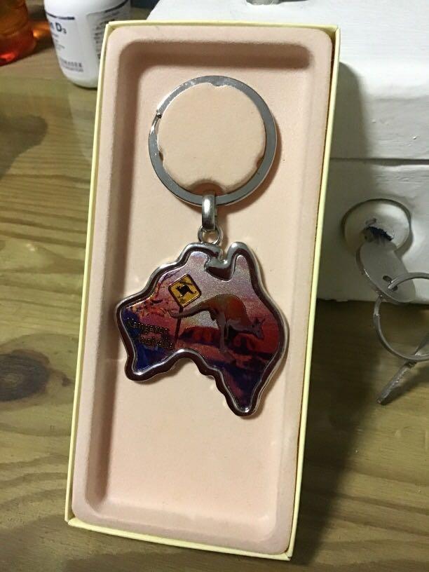AUSTRALIA - Key Chain (Category: Vintage Collectibles) located in Singapore. Submitted by unchanged_love (Listing ID 1107166325, Image 1). Description: .